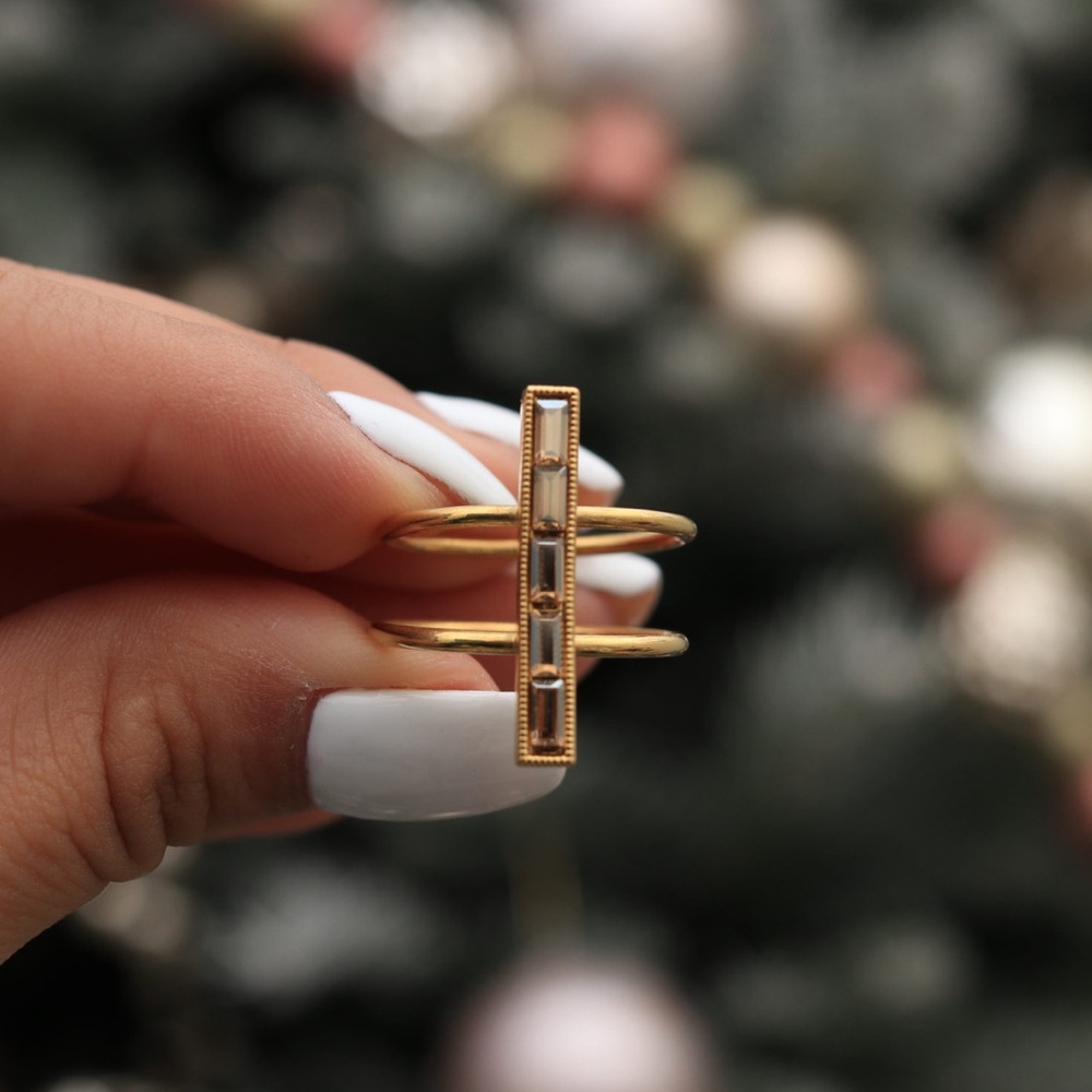 New Jessica Elliot Swarovski Cocktail Ring